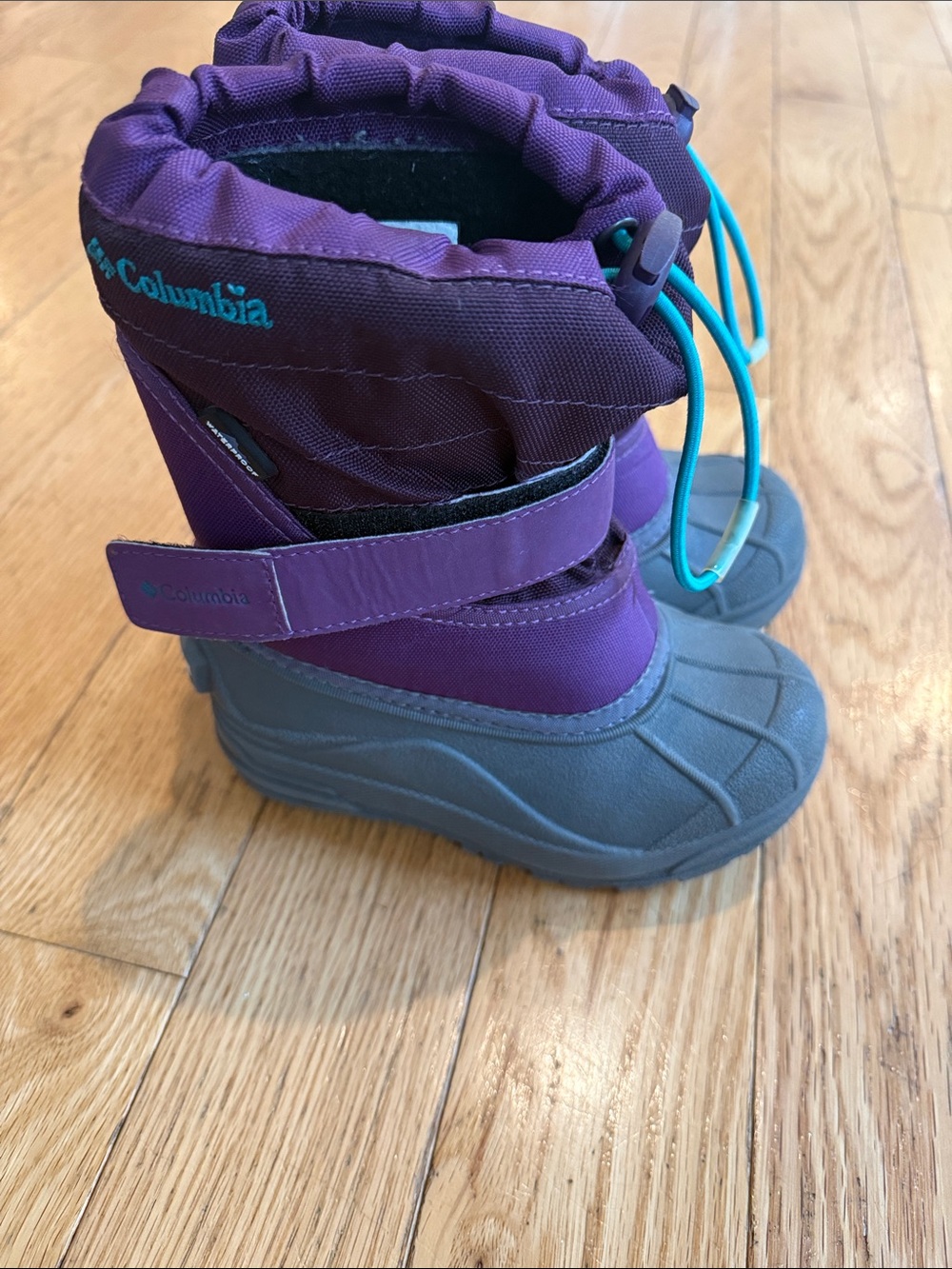 Columbia Kids Purple and Gray Snow Boots with Teal Accents